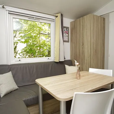 Tiny Nr 815 غورين