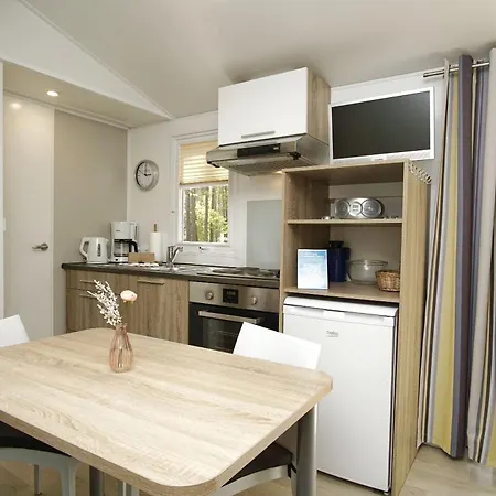 Tiny Nr 815 بيت للعطل *